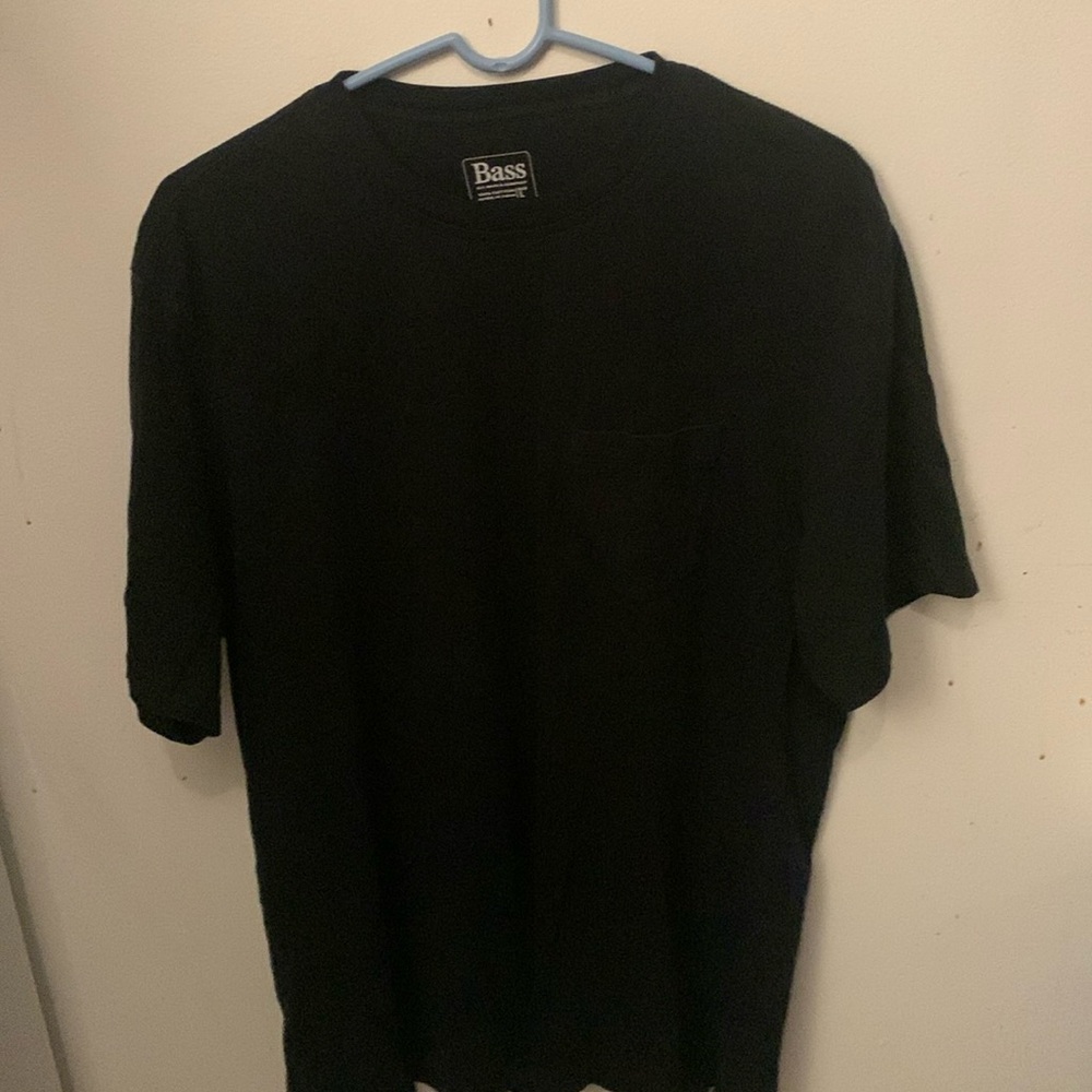Super Sharp Bass Jet Black 100% Cotton Tshirt w/ front Pocket SZ Large 🔥